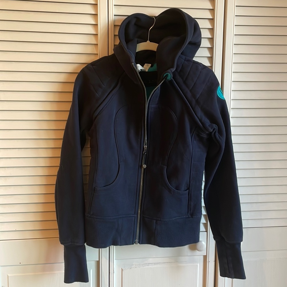 Navy special edition lululemon scuba hoodie